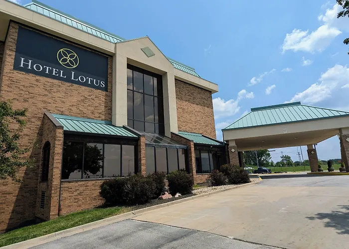 Pets Allowed Hotel Drury Inn & Suites Kansas City Stadium- Kansas City