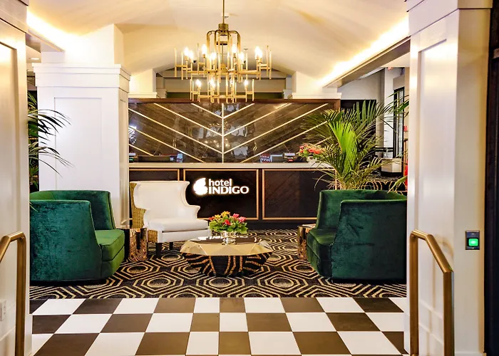 Hotel: Hotel Indigo - Kansas City Downtown By Ihg